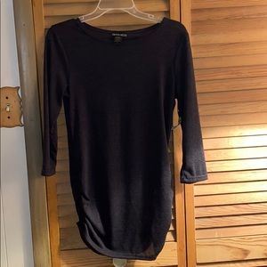 Quarter Length Grey Shirt